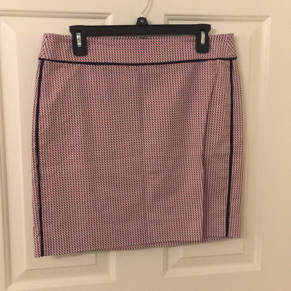 Ann Taylor Petite Houndstooth Skirt